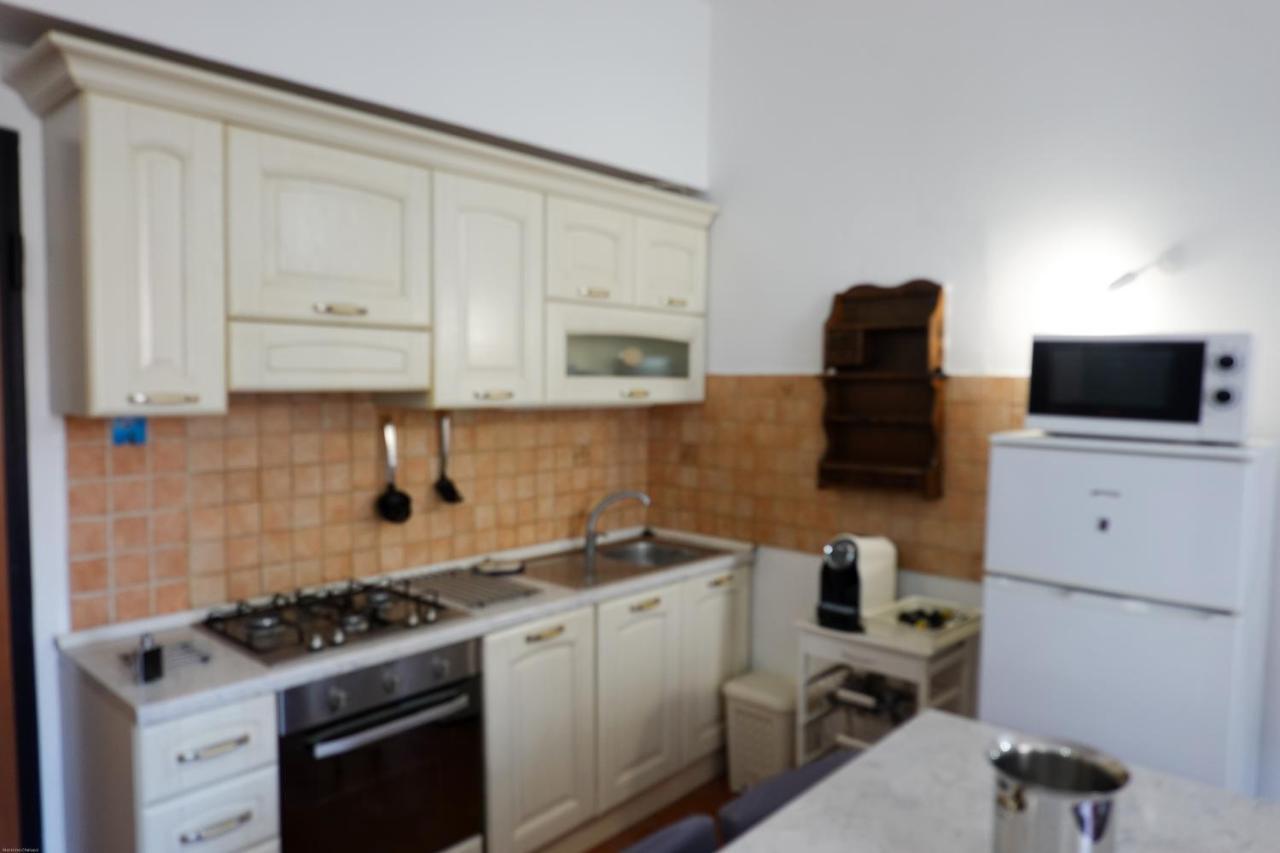Casa Mille Baci Con Parcheggio Apartment Livorno Luaran gambar