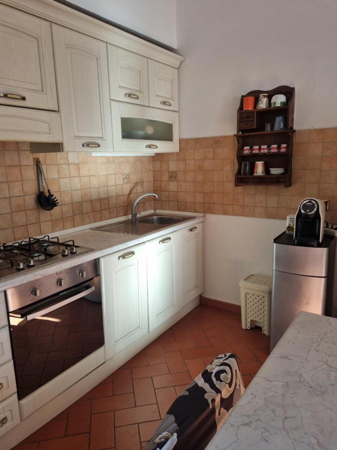 Casa Mille Baci Con Parcheggio Apartment Livorno Luaran gambar