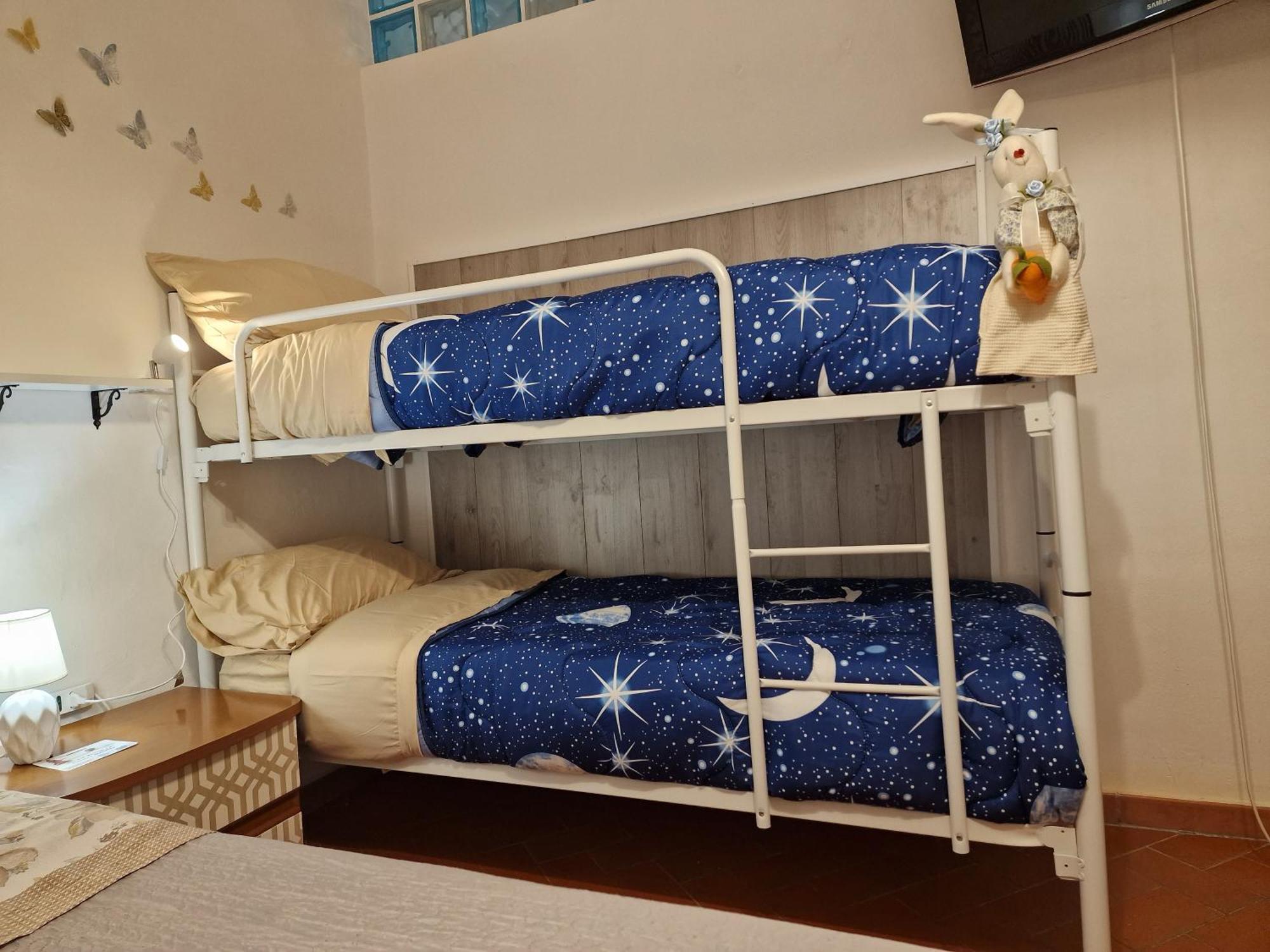 Casa Mille Baci Con Parcheggio Apartment Livorno Luaran gambar