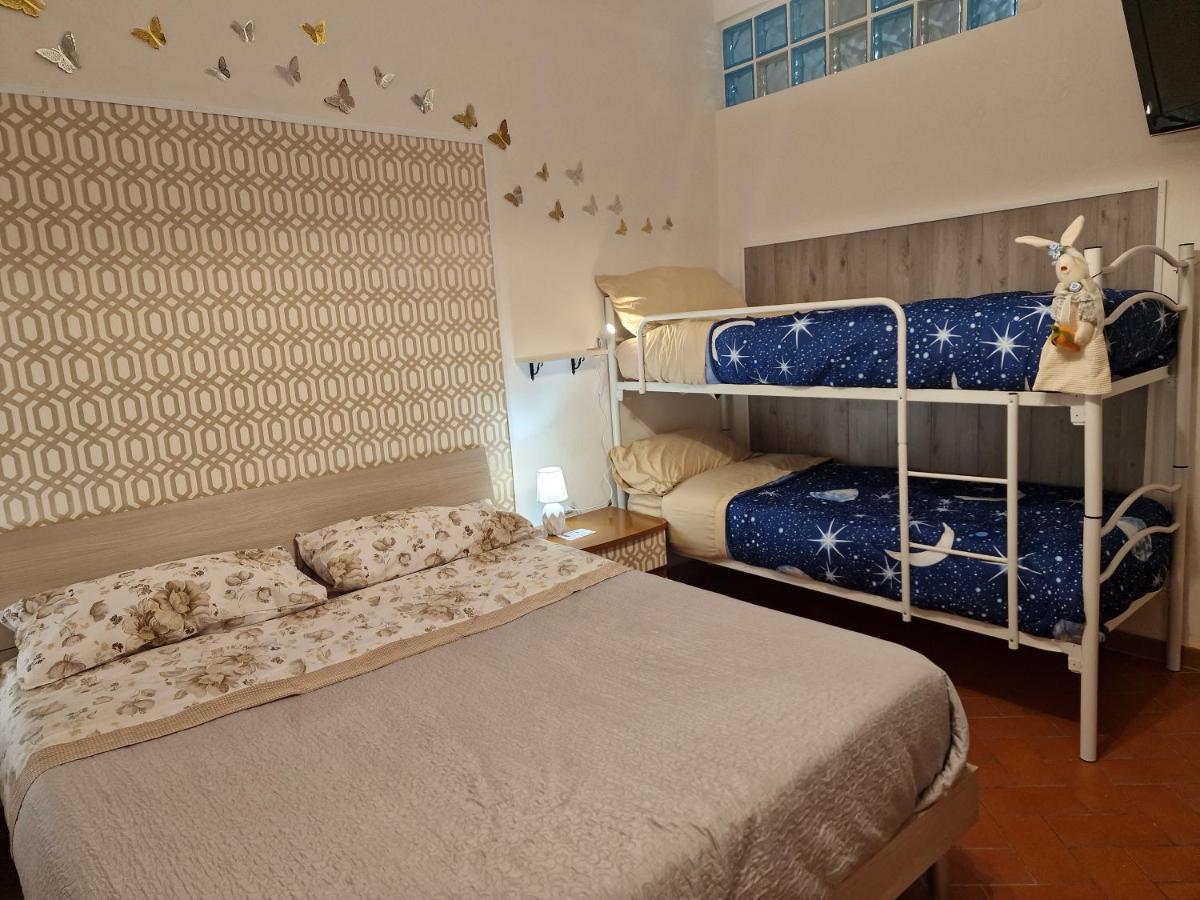 Casa Mille Baci Con Parcheggio Apartment Livorno Luaran gambar