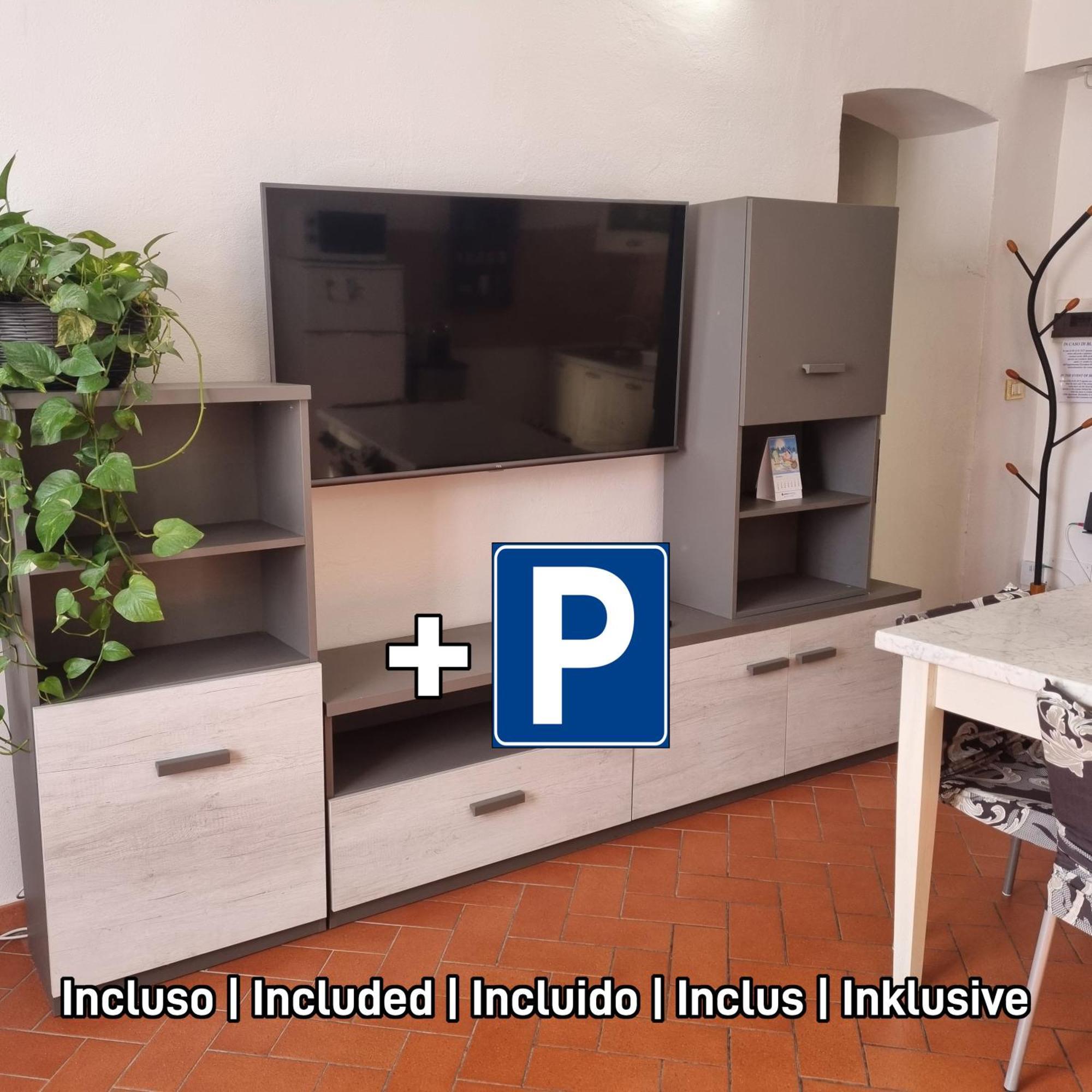 Casa Mille Baci Con Parcheggio Apartment Livorno Luaran gambar
